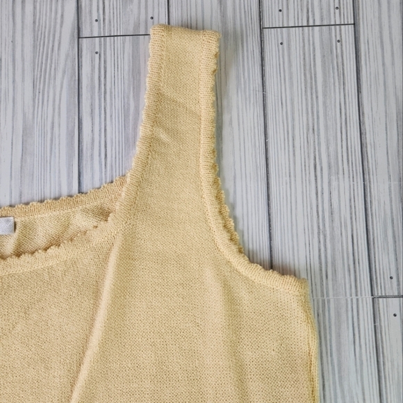 St. John Knit Square Neck Sweater Cami with Scalloped Hem in Yellow Size Large - Picture 7 of 10